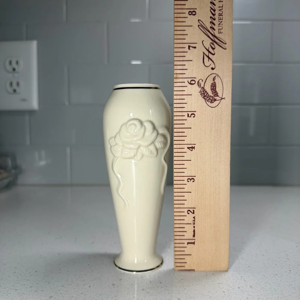 Lenox Rose Blossom Bud Vase Ivory 24k Gold Trim 6” Small